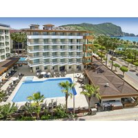 Riviera Hotel & Spa