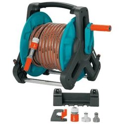Gardena Kit Portatubo A Parete Classic 50: Avvolgitubo Mobile Da Parete, Ingombro Ridotto, Con Tubo Da 20 M E Lancia (8009-20) Gardena Kit Portatubo A Parete Classic 50: Avvolgitubo Mobile Da Parete, Ingombro Ridotto, Con Tubo Da 20 M E Lancia (8009-20)