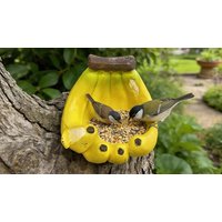 Novelty Banana Shaped Outdoor Bird Feeder