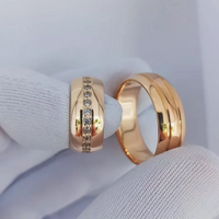 Par de alianças 8mm Abaulada com zircônias (Mod. PD15)