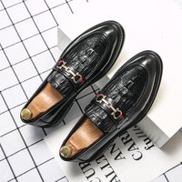 Voghion Men's Pointed Toe Leather Loafers