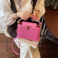 Chic Beaded Handbag 2026 Model High Value French Exquisite Commuting Versatile Crossbody Bag Outings