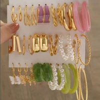 Trendy Geometric Pearl Drop Earrings Set 6 Piece Twisted Metal Hoop Earrings Minimalist C Shaped Dangle Earrings Pearl Accents