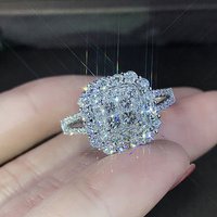 Fashion Ring Micro Inlaid Eight Hearts & Diamonds Light Luxury Round Engagement Ring