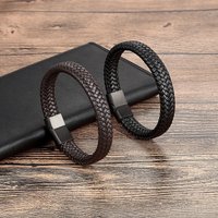 Jewelry Stainless Steel Leather Bracelet Simple Cowhide Braided Bracelet Fashion Titanium Steel Leather Cord Bracelet