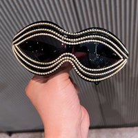 Fashion Y2K Sunglasses For Women One Piece Special Shaped Mouth Pearl Lines Exaggerated Sunglasses For Women Ins
