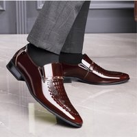 Crocodile Pattern Large Patent Business Slip On Pointed Toe Shiny Leather Shoes