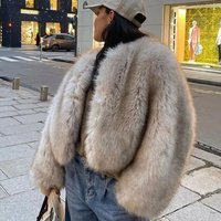 Luxury Fox Fur Coat Short Faux Fur Jacket Fashionable Fluffy Outerwear Dyed Tips Trendy Streetwear Winter Soft & Cozy