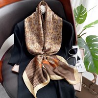 2022 Spring New Qianniao Checker Women’s Simulation Elegance Versatile Beach Scarf Thin Shawl