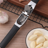 Huacan Garlic press, pester, garlic paste, manual ginger garlic press, walnut clip, household kitchen tool 1 piece