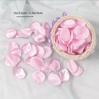 Yuejia 200PCS 1.5in/3.8cmArtificial Flower Petals Silk Rose Flower Petals for Valentine's Day,Flower Petals to Throw at Wedding, Flower Girl, Dinner Table Centerpieces(pink)