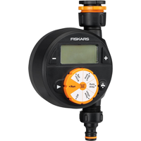 Fiskars Timer met 1 uitgang, voor alle standaard kranen, makkelijk afleesbaar LCD-display, universele maat, 380 g, zwart/oranje, 1054791