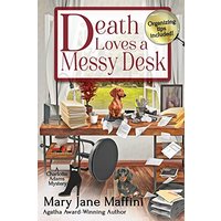 Death Loves a Messy Desk (A Charlotte Adams Professional Organizer Mystery, Band 3) - Death Loves a Messy Desk (A Charlotte Adams Professional Organizer Mystery, Band 3) - jetzt bei oelder-buchhandlung.de kaufen