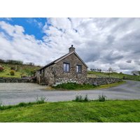 Cottagescom Cefn Canol