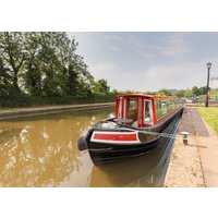 Hoseasons Enjoy a 12% Discount on Tree Swift Products