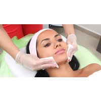 Master Makeup and Facial Techniques with Ease