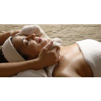Express 30-Minute or Luxury 60-Minute HydraFacial