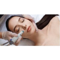 Hydro Janssen Facial for Radiant, Clear & Luminous Skin