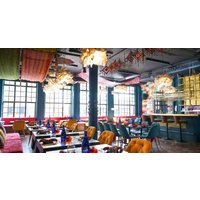 Enjoy 8-Courses Himalayan Meal & 1 Cocktail for 1, 2 or 4 People