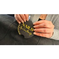 Pamper Your Nails at Lea Beauty with a Classic or Gel Manicure