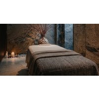 Luxury Spa Day: 90Min Lymphatic Massage or 150Min Spa Day Experience
