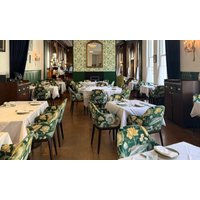2 or 3-Course Asian Meal w/ Glass of Wine/ Beer or Drink for 2, 3 or 4