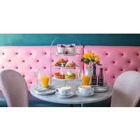 Classic Breakfast Plus Prosecco for Up to Four Guests at Huffkins
