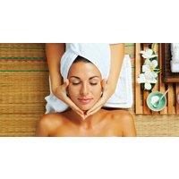 Become a Pro in Hydration Facials with Comprehensive Training
