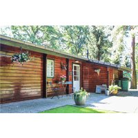 Holiday home in Peel en Maas from £90 per night