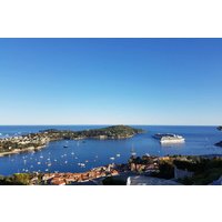 Holiday apartment in Côte d'Azur from £415 per night