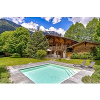 Holiday home in Rhone-Alps from £1006 per night