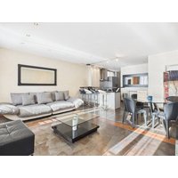 Holiday apartment in Cannes from £256 per night