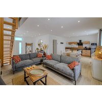 Holiday home in Aisne from £90 per night