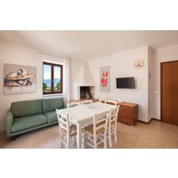 Holiday apartment in Lazise from £318 per night
