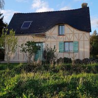 Holiday home in Camors from £87 per night
