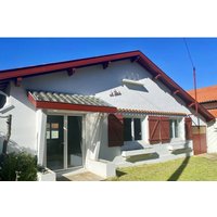Holiday home in Biarritz from £377 per night