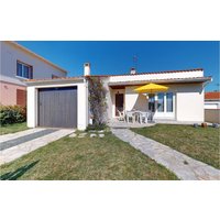 Holiday home in Royan from £47 per night