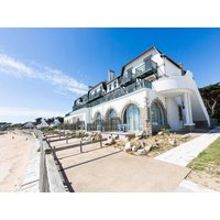 Holiday apartment in Côte d'Amour from £146 per night