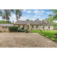 Holiday home in The Cotswolds from £439 per night