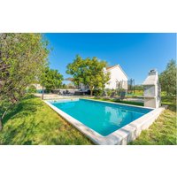 Holiday home in Zadar from £110 per night