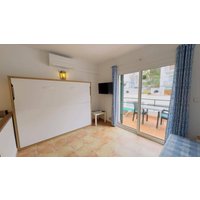 Holiday apartment in Roses from £54 per night