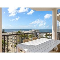 Holiday apartment in Sunshine Coast from £262 per night