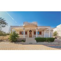 Holiday home in Tisno from £153 per night