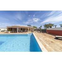 Holiday home in Albufeira from £171 per night