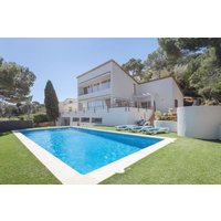 Holiday home in Begur from £349 per night