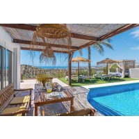 Holiday home in Axarquía from £123 per night
