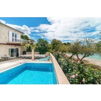 Holiday home in Brac from £630 per night