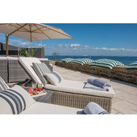 Holiday home in Isle of Wight from £1056 per night