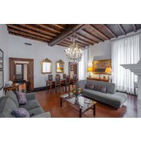 Holiday apartment in Rome from £906 per night