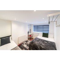 Holiday home in London from £1291 per night